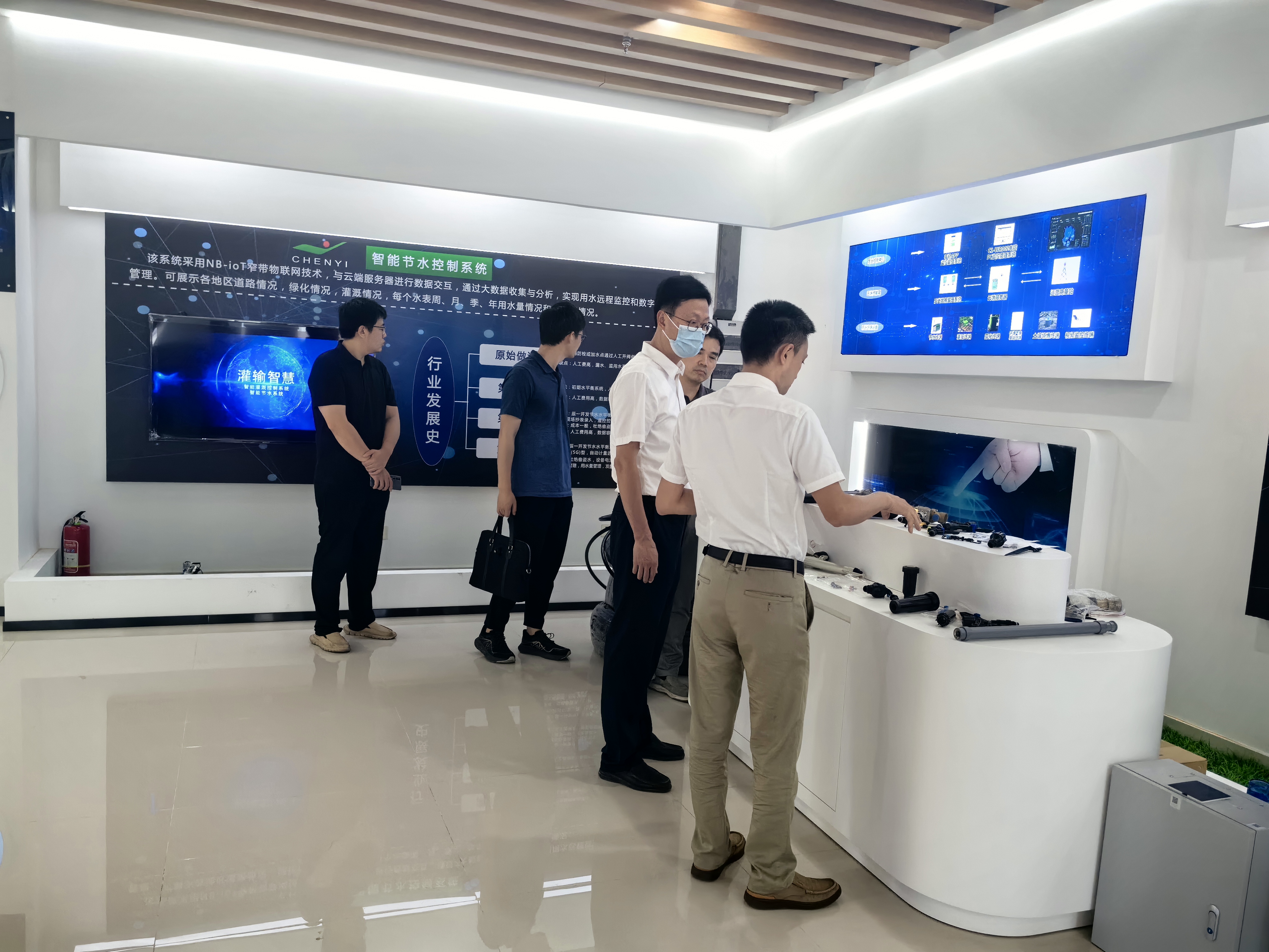 厦门农业局局长来金年会参观 厦门农业局局长来金年会参观