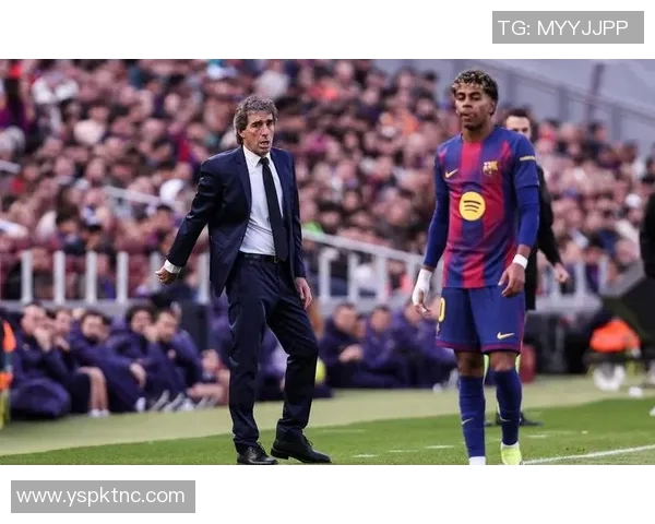 梅西再现神迹，巴萨3-0完胜皇家社会，登顶西甲积分榜